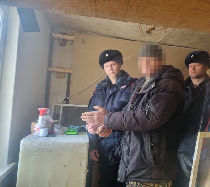 В Черниговском округе Приморья сотрудники уголовного розыска задержали подозреваемого в квартирной краже